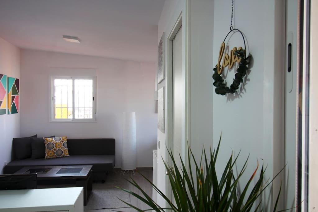 Suite Puerta Osario Con Terraza Sevilla Kültér fotó
